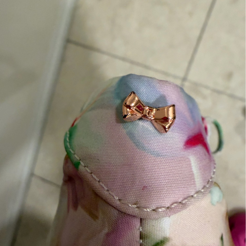 Ted Baker Multicolor Floral Heels called “Hanging Gardens” - Picture 6 of 11